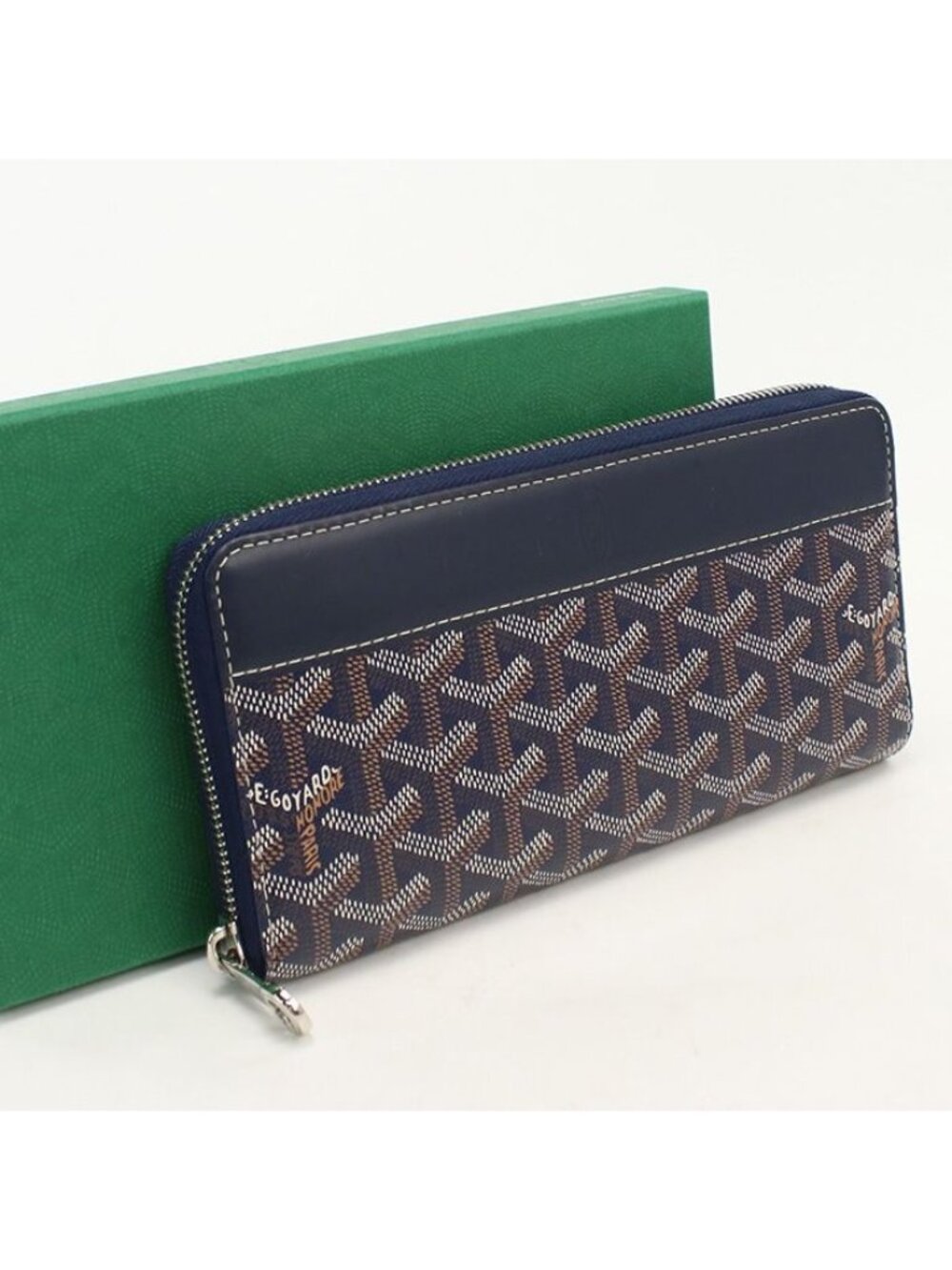 Goyard Matignon GM Wallet Zip Around Goyardine Canvas